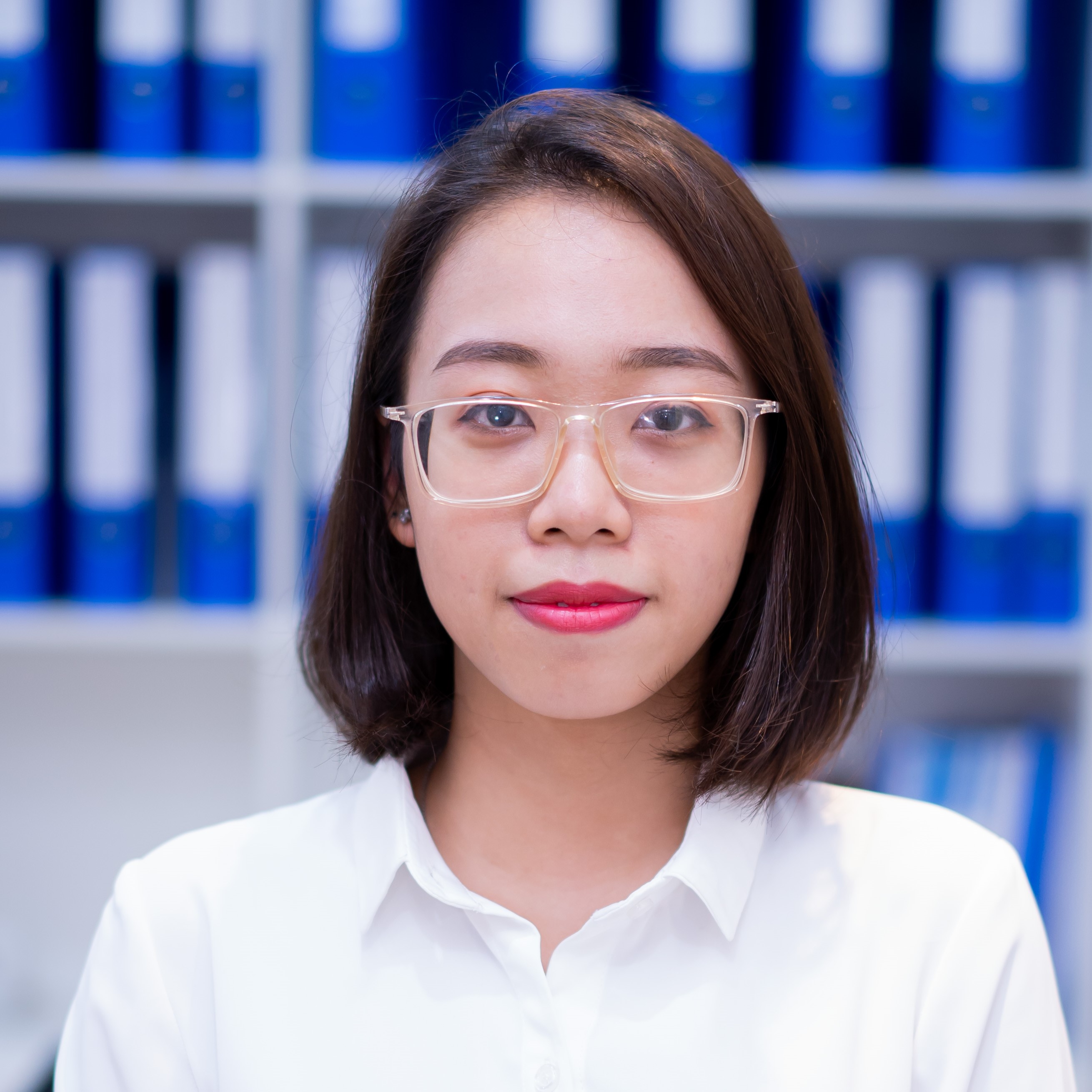 Nguyễn Thị Trâm Anh - Chuyên viên pháp lý